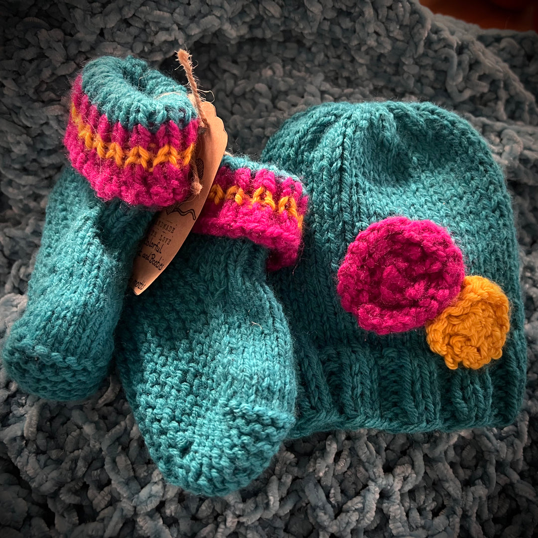 Hand knit hat and booties, 3-6 mo