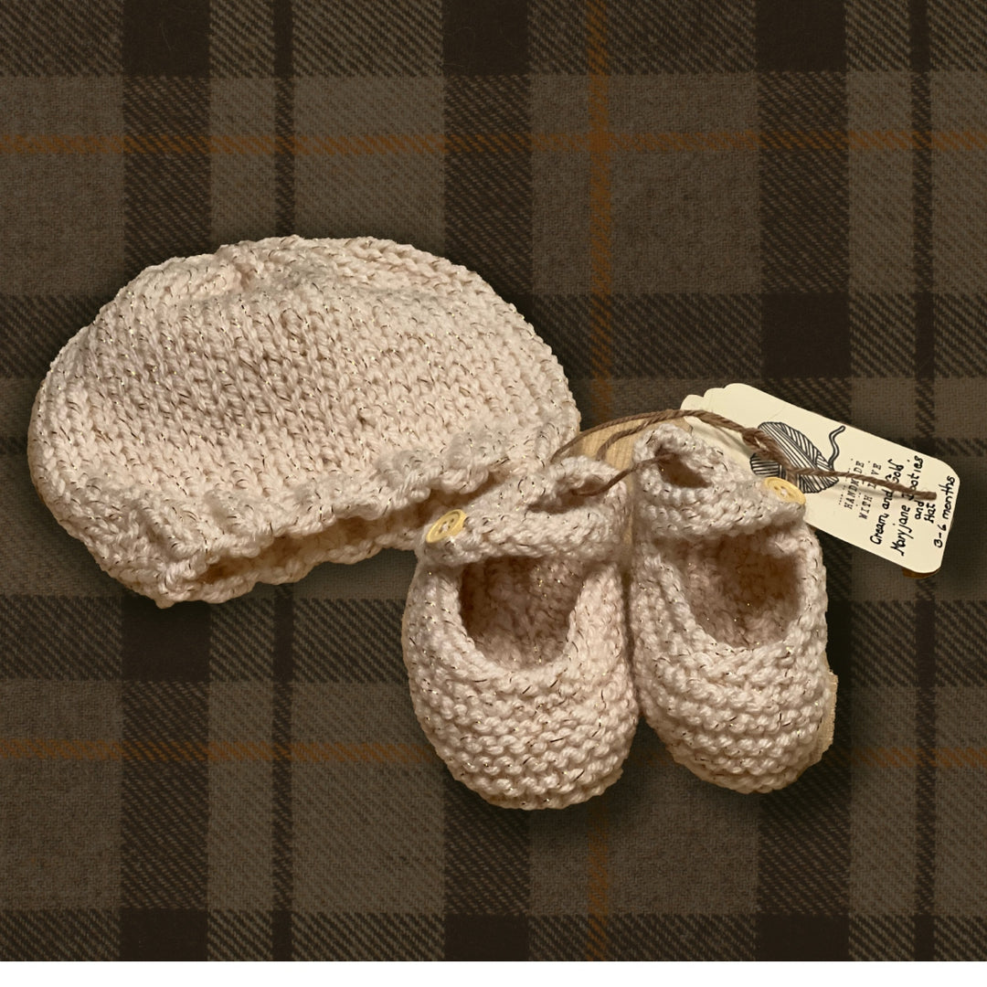 Hand knit hat and booties, 3-6 mo